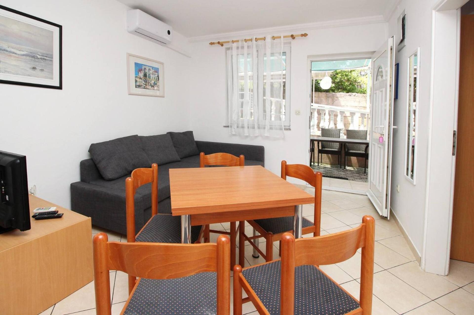 Apartments Lovincic Baška Extérieur photo